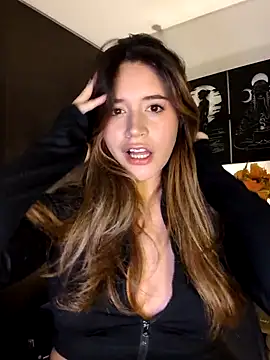 maliciaworld online show from October 2025 01:39:02 AM