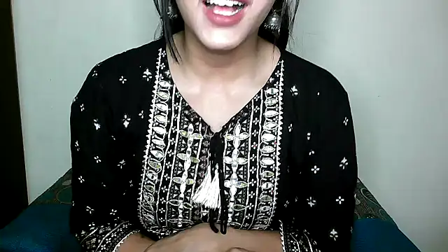 Snapshot of Princess_noorjahan chatting on December 2024 12:15:02 AM Princess noorjahan online show from December 2024 12:15:02 AM