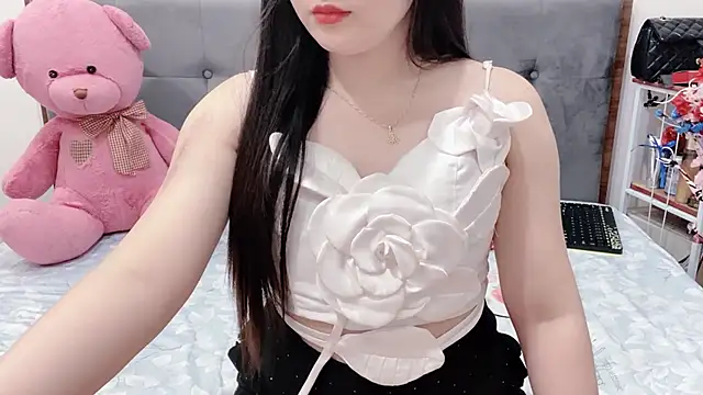 Funikio online show from May 2026 02:35:02 PM