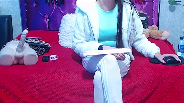 AyshaScott online show from March 2026 01:17:02 PM