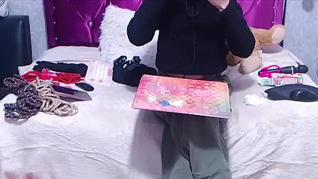 AyshaScott online show from March 2026 02:27:02 AM