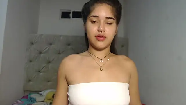 Snapshot of Melody_phillips2 chatting on October 2025 10:38:01 AM Melody phillips2 online show from October 2025 10:38:01 AM