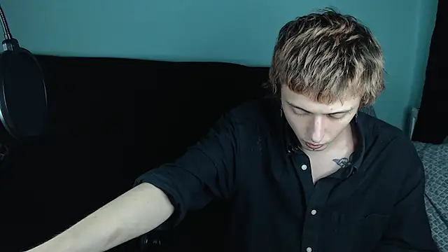 axxxturel online show from January 2025 06:02:01 PM