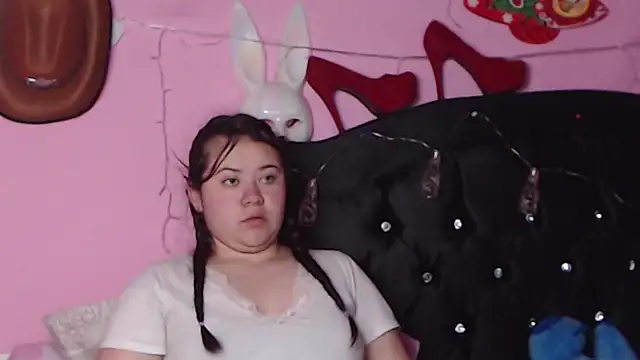 NikkiRous  online show from January 2025 01:41:02 PM