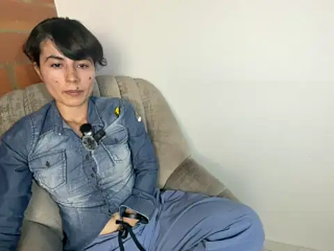 kanela3434 online show from May 2026 10:28:01 PM