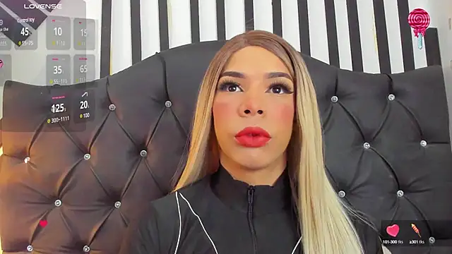 Snapshot of Giorgina_Parado chatting on February 2025 02:30:01 AM Giorgina Parado online show from February 2025 02:30:01 AM