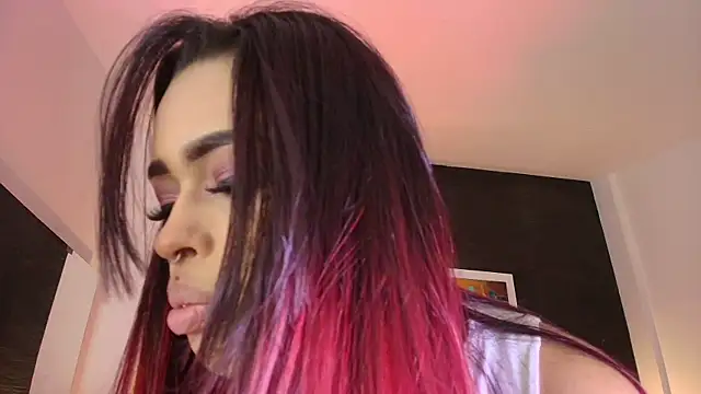 EvaaFoxxy1 online show from May 2026 12:22:01 PM