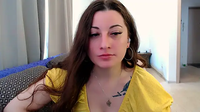 Helen Adams  online show from June 2026 06:47:02 AM