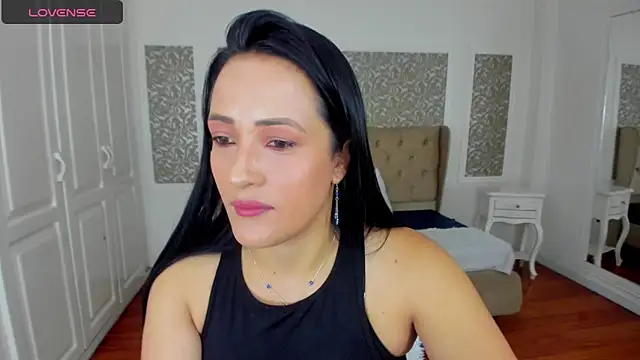 KimWessel  online show from February 2026 03:51:01 PM