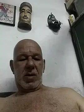 FabiQuilmes online show from March 2025 12:37:02 AM