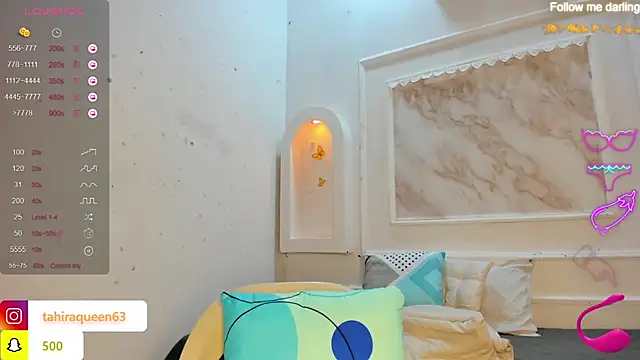 Snapshot of Tahira_21_ chatting on January 2025 10:23:01 PM Tahira 21 online show from January 2025 10:23:01 PM