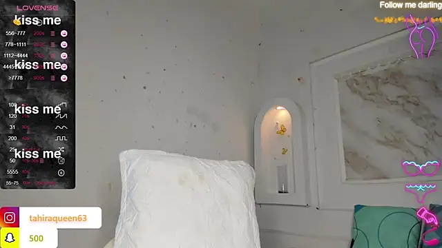 Snapshot of Tahira_21_ chatting on March 2025 10:54:01 PM Tahira 21 online show from March 2025 10:54:01 PM