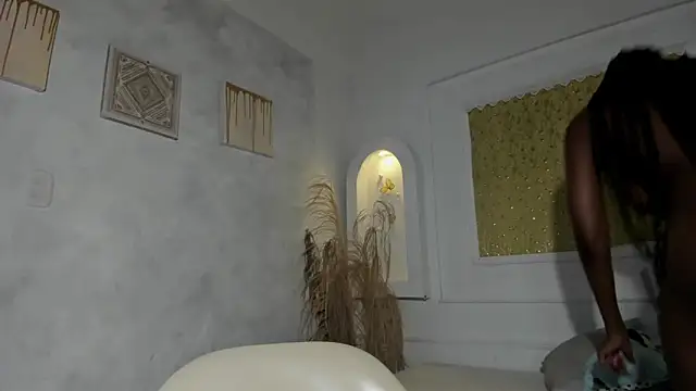 Snapshot of Tahira_21_ chatting on October 2025 06:50:01 PM Tahira 21 online show from October 2025 06:50:01 PM