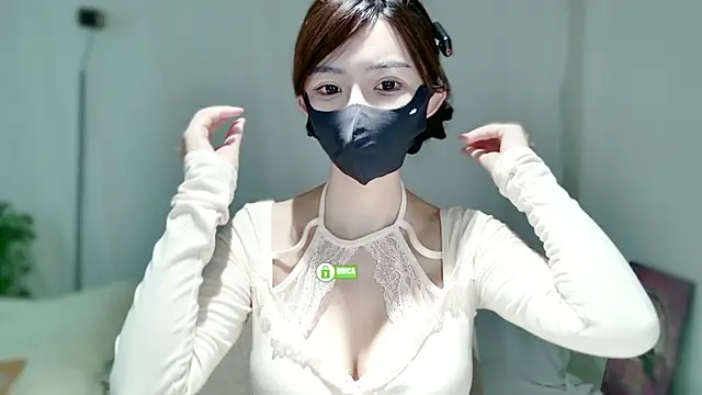 Snapshot of Duduludululu chatting on September 2025 05:44:02 AM Duduludululu online show from September 2025 05:44:02 AM