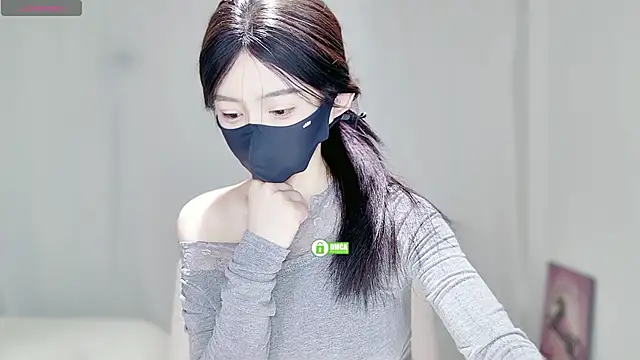 Snapshot of Duduludululu chatting on January 2026 05:44:01 AM Duduludululu online show from January 2026 05:44:01 AM