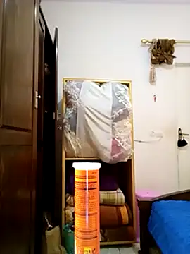 Snapshot of altinya chatting on March 2025 11:19:01 AM altinya online show from March 2025 11:19:01 AM