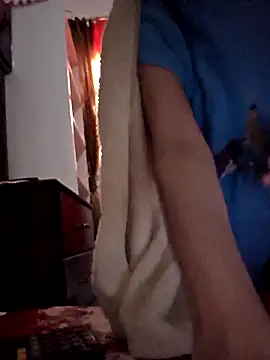 Snapshot of altinya chatting on March 2026 11:24:01 AM altinya online show from March 2026 11:24:01 AM