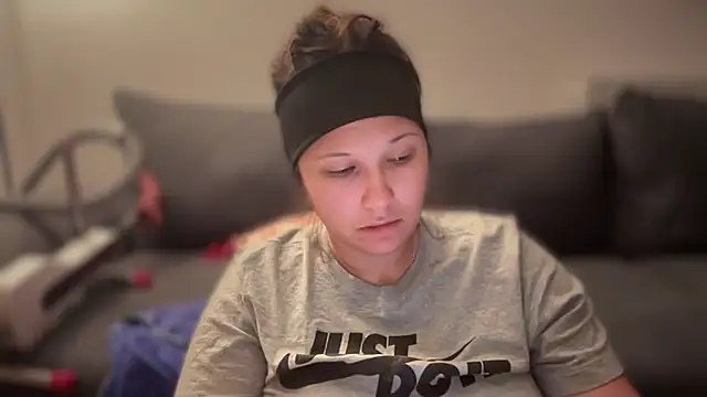 minette-sexy online show from October 2025 07:56:02 PM