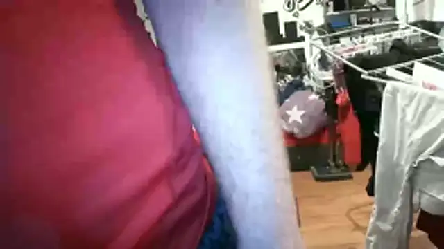lukasdie online show from May 2026 05:10:02 PM