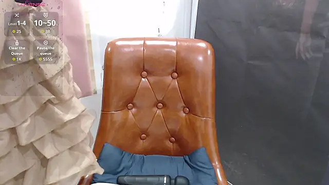 KaleAnisa online show from September 2025 01:32:02 AM