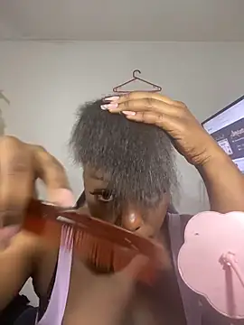 Snapshot of keilysofia chatting on November 2025 09:28:01 PM keilysofia online show from November 2025 09:28:01 PM