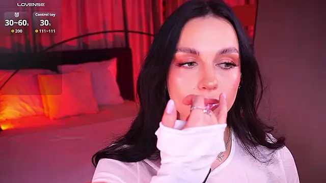 LunaNight online show from February 2026 08:31:02 PM