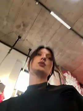 Snapshot of BabeRainbow chatting on February 2025 12:06:02 PM BabeRainbow online show from February 2025 12:06:02 PM