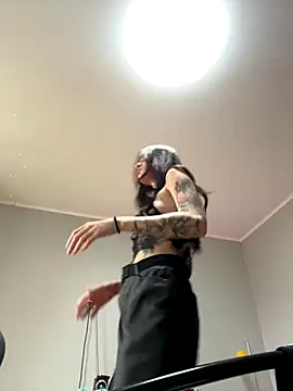 Snapshot of BabeRainbow chatting on September 2025 09:32:01 AM BabeRainbow online show from September 2025 09:32:01 AM