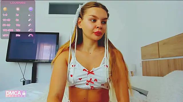 Molly sweetie online show from June 2026 06:40:01 AM
