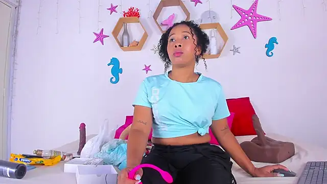 Snapshot of Tanissha_curly chatting on September 2025 11:45:01 AM Tanissha curly online show from September 2025 11:45:01 AM