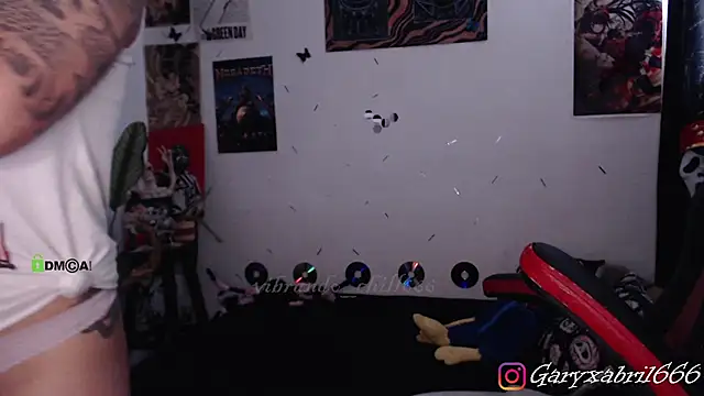 Snapshot of abril666 chatting on December 2024 07:33:01 PM abril666 online show from December 2024 07:33:01 PM