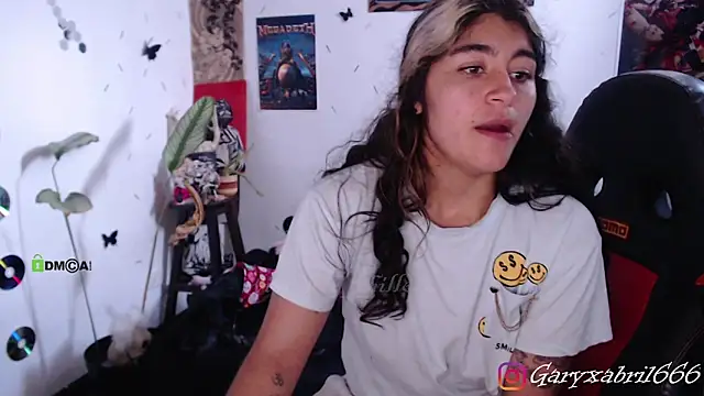 Snapshot of abril666 chatting on December 2024 06:11:01 PM abril666 online show from December 2024 06:11:01 PM