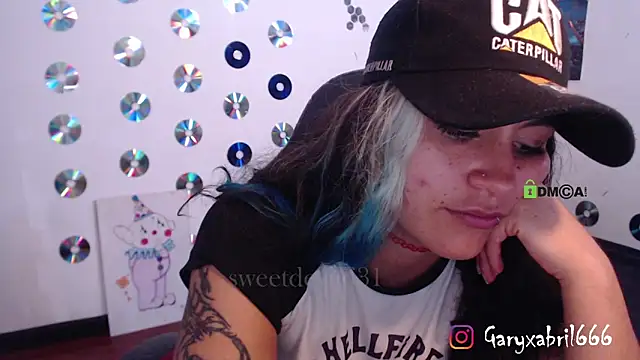 Snapshot of abril666 chatting on March 2025 06:32:01 PM abril666 online show from March 2025 06:32:01 PM