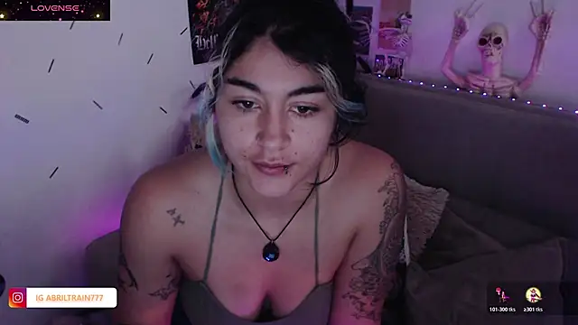 Snapshot of abril666 chatting on October 2025 04:33:01 PM abril666 online show from October 2025 04:33:01 PM