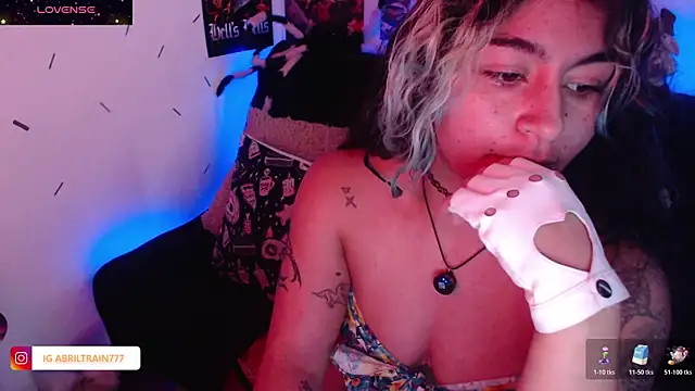 Snapshot of abril666 chatting on October 2025 05:37:01 PM abril666 online show from October 2025 05:37:01 PM