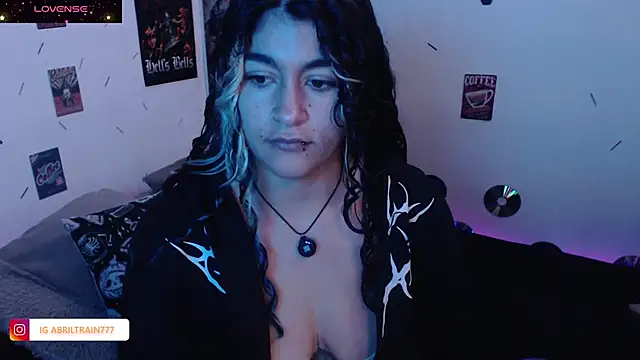 Snapshot of abril666 chatting on November 2025 04:18:02 PM abril666 online show from November 2025 04:18:02 PM