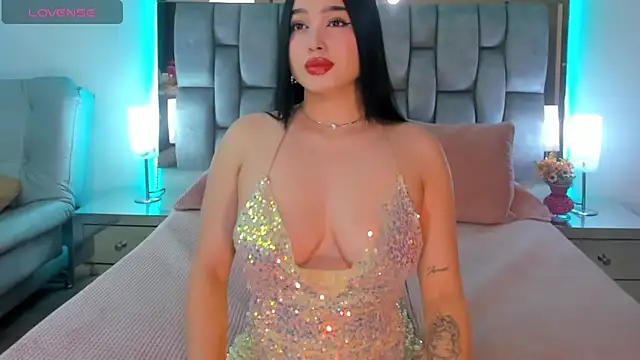 Snapshot of Abbye_blue01 chatting on January 2025 10:49:02 PM Abbye blue01 online show from January 2025 10:49:02 PM