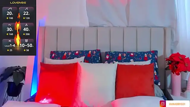 Snapshot of Abbye_blue01 chatting on December 2025 10:28:02 PM Abbye blue01 online show from December 2025 10:28:02 PM