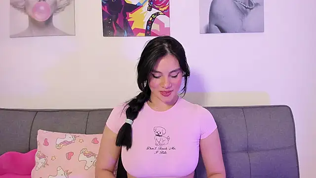 Maylin Garcia online show from May 2026 01:33:01 AM