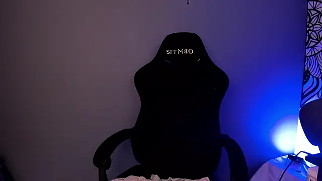 LouaneBourVip online show from December 2024 02:33:01 PM