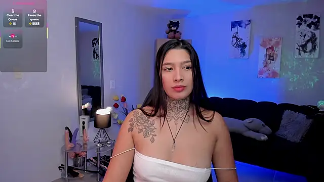 LouaneBourVip online show from March 2025 12:50:02 PM