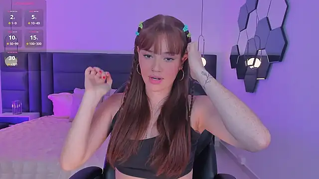 Snapshot of CorinneRusso chatting on December 2024 04:05:02 AM CorinneRusso online show from December 2024 04:05:02 AM