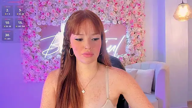 Snapshot of CorinneRusso chatting on February 2025 04:14:02 AM CorinneRusso online show from February 2025 04:14:02 AM