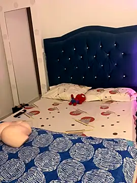 Snapshot of Leonarrrd_01 chatting on October 2025 12:54:01 AM Leonarrrd 01 online show from October 2025 12:54:01 AM