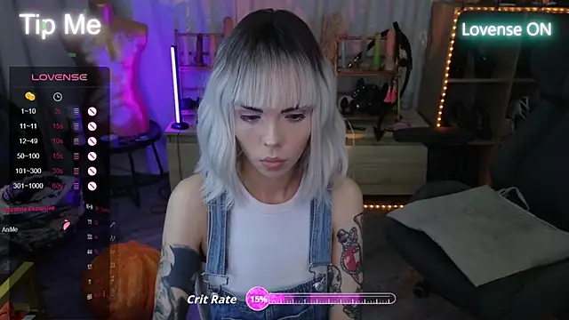 Snapshot of Kerry_Kirk chatting on October 2025 10:09:02 PM Kerry Kirk online show from October 2025 10:09:02 PM