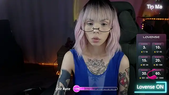 Snapshot of Kerry_Kirk chatting on November 2025 11:19:02 PM Kerry Kirk online show from November 2025 11:19:02 PM