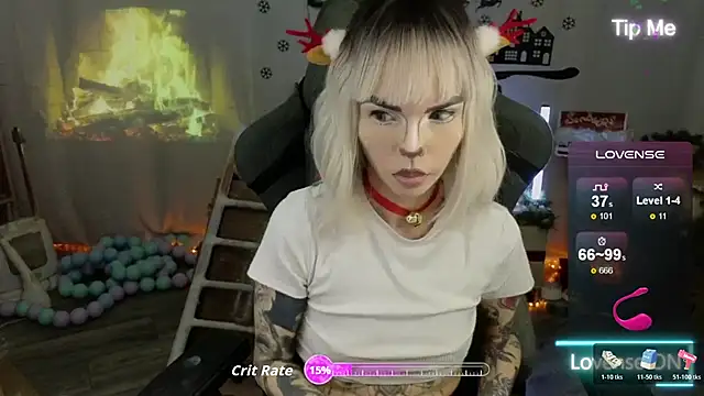 Kerry Kirk online show from December 2025 09:33:02 PM