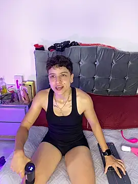 Snapshot of Antonella_Cruz02 chatting on May 2026 03:13:01 AM Antonella Cruz02 online show from May 2026 03:13:01 AM