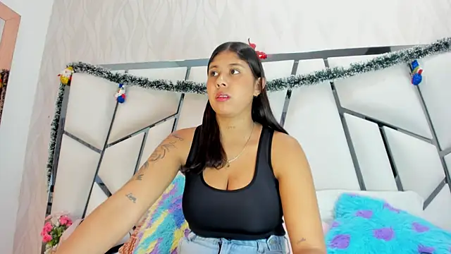 Snapshot of _aurora18_ chatting on January 2026 03:21:01 AM aurora18 online show from January 2026 03:21:01 AM