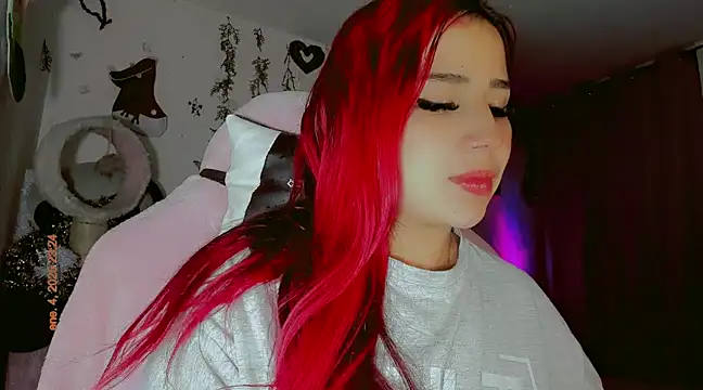 madisonx17 online show from January 2025 04:25:02 AM